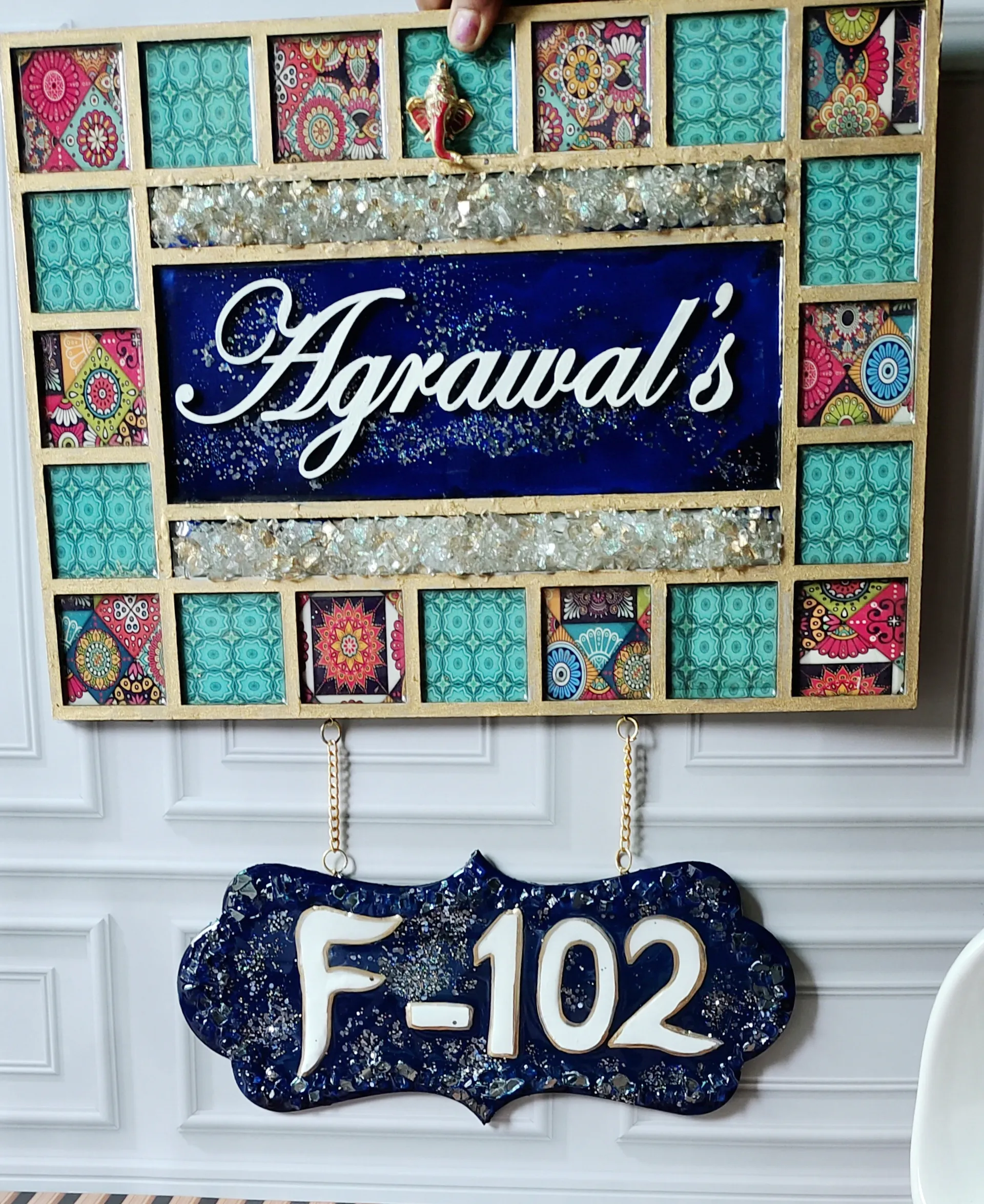 Hanging_Name_plate